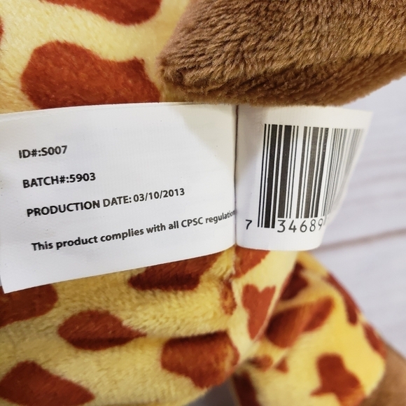 Kellytoy Original Baby Giraffe Plush Stuffed Animal 12 Inch 2013 With Tag - Picture 9 of 11